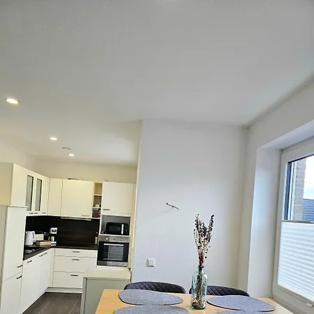 Exklusive Ferienwohnung In Lingen Holthausen 2Zim, 2Badez,Kueche,Balkon,Waschmaschine Exterior photo