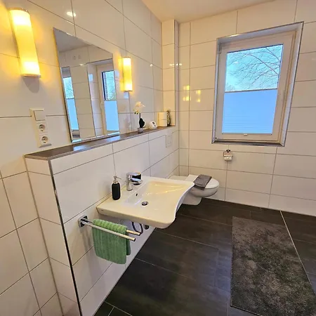 Exklusive Ferienwohnung In Lingen Holthausen 2Zim, 2Badez,Kueche,Balkon,Waschmaschine Exterior photo