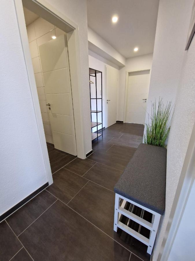 Exklusive In Holthausen 2zim, 2badez,kueche,balkon,waschmaschine